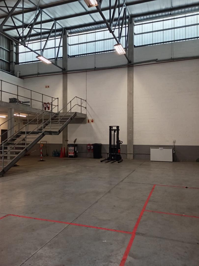 To Let Commercial Property for Rent in Matroosfontein Western Cape